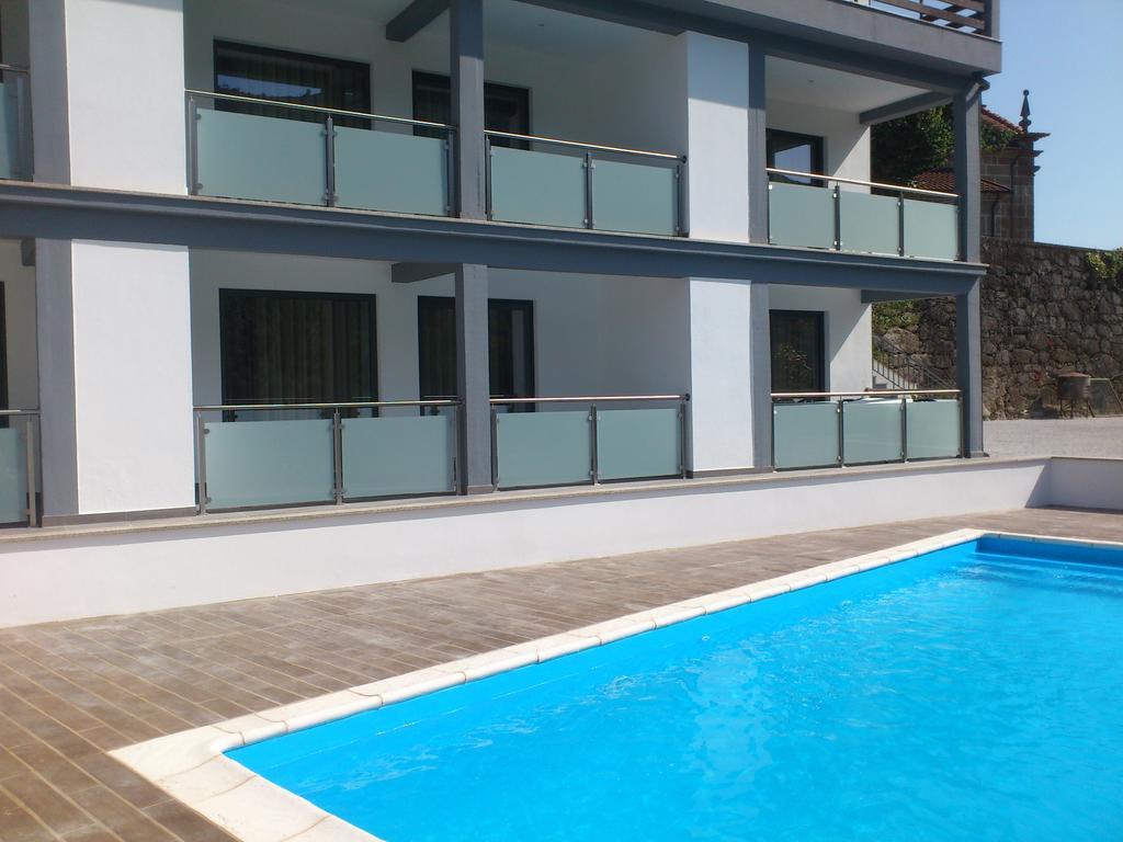 Hotel Lagoa Azul Do Geres Bilik gambar